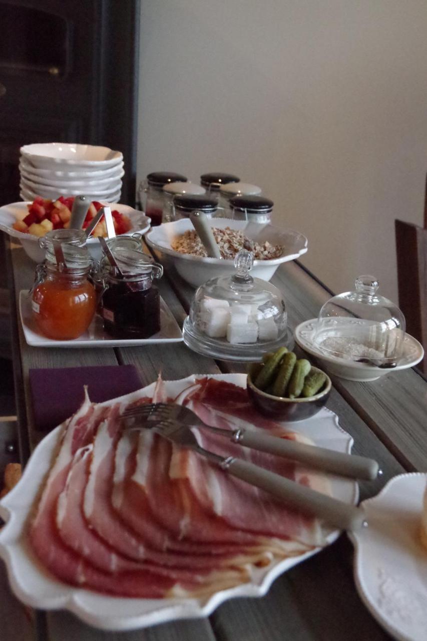 Le Manoir Des Aromes 호텔 Brugny-Vaudancourt 외부 사진